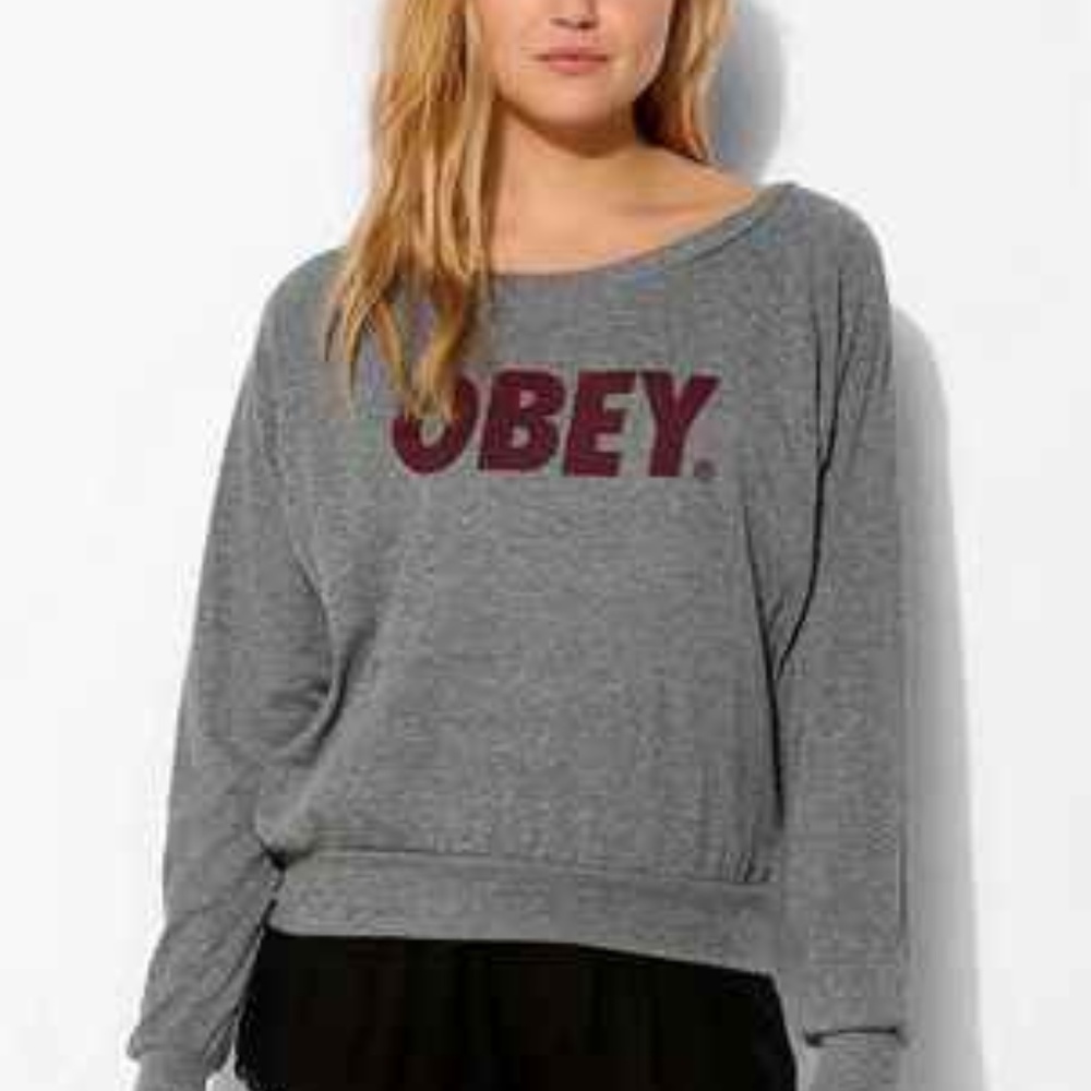 Obey Font Grey Raglan long sleeve